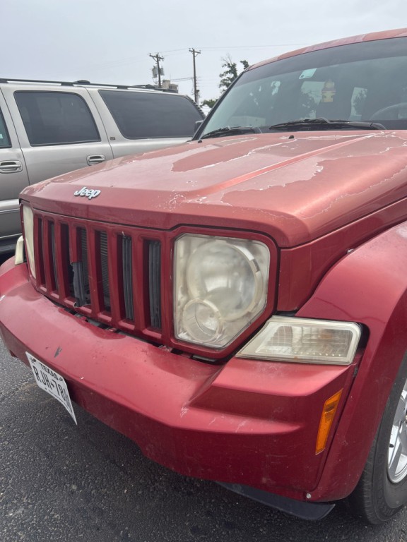 2010 Jeep Liberty Image 1