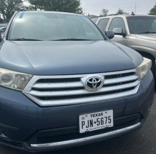 Image for 2013 Toyota Highlander BASE ID: 6629059