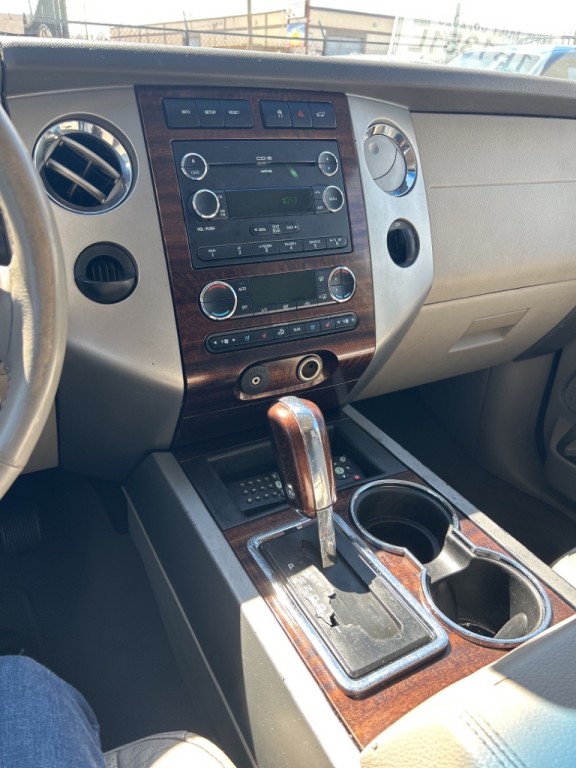 2008 Ford Expedition Image 6