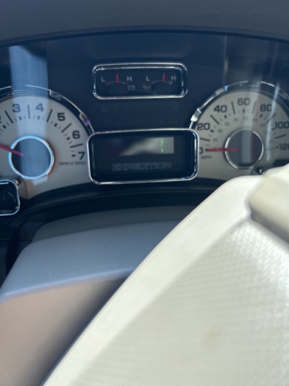 2008 Ford Expedition Image 7