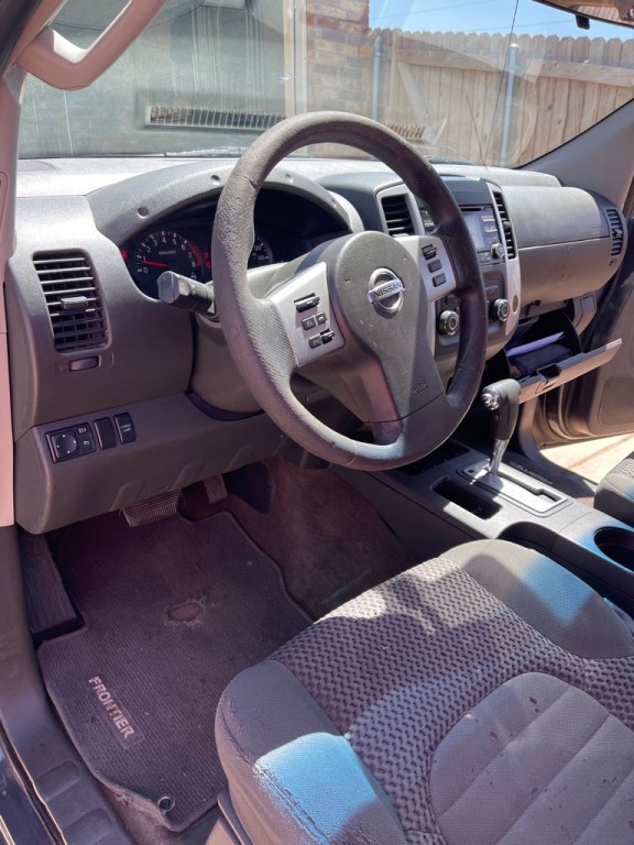 2014 Nissan Frontier Image 12