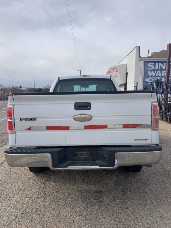 2011 Ford F-150 Image 2