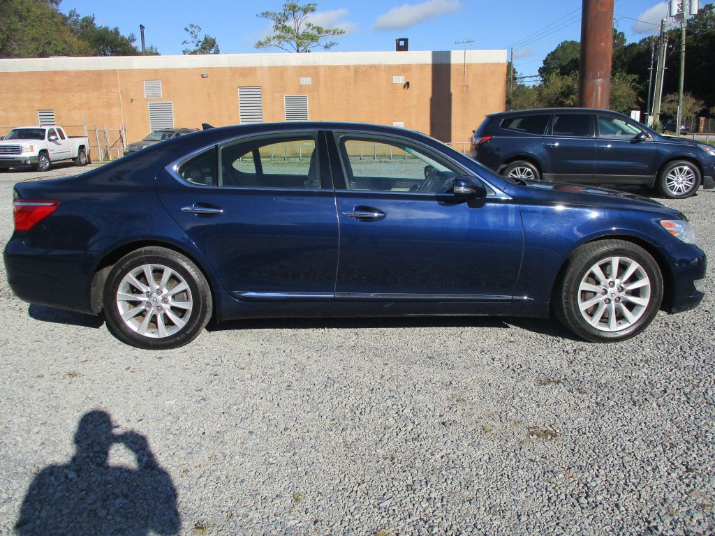 2012 Lexus LS Image 4