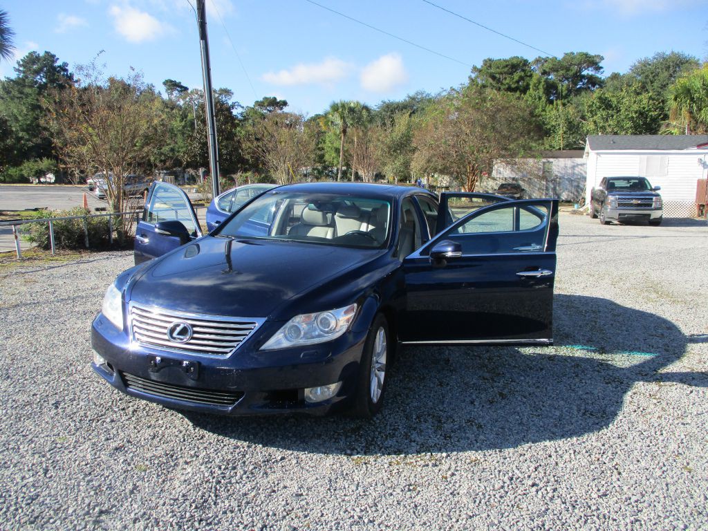 2012 Lexus LS Image 9