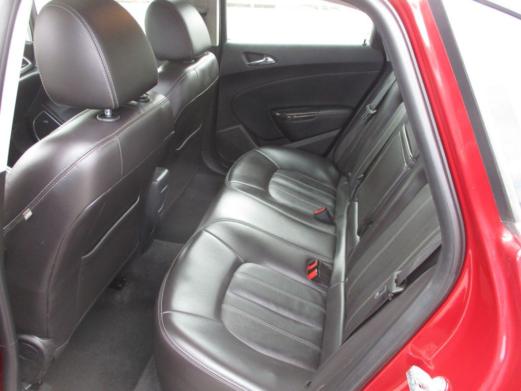 2016 Buick Verano Image 8