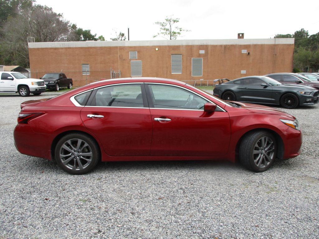 2018 Nissan Altima Image 4
