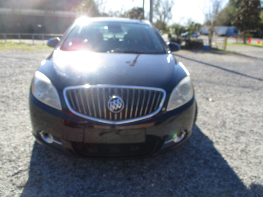 2012 Buick Verano Image 2