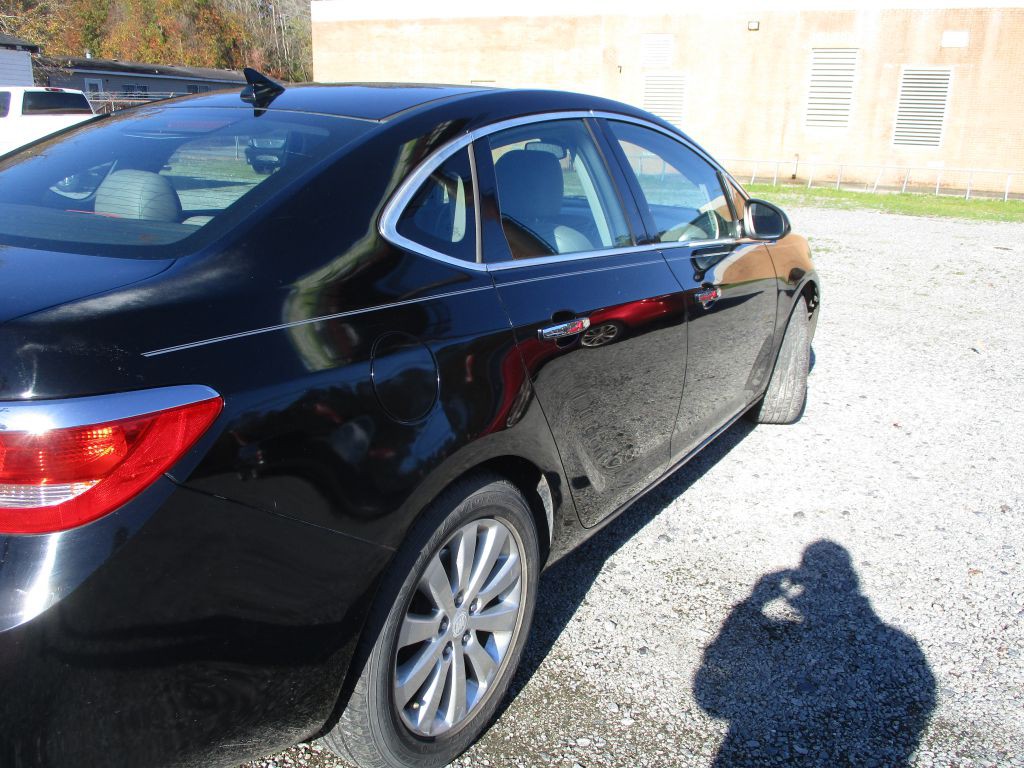 2012 Buick Verano Image 6