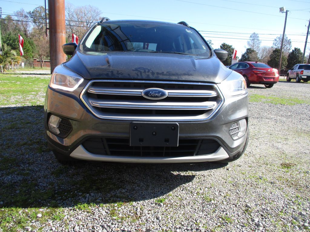 2018 Ford Escape Image 2