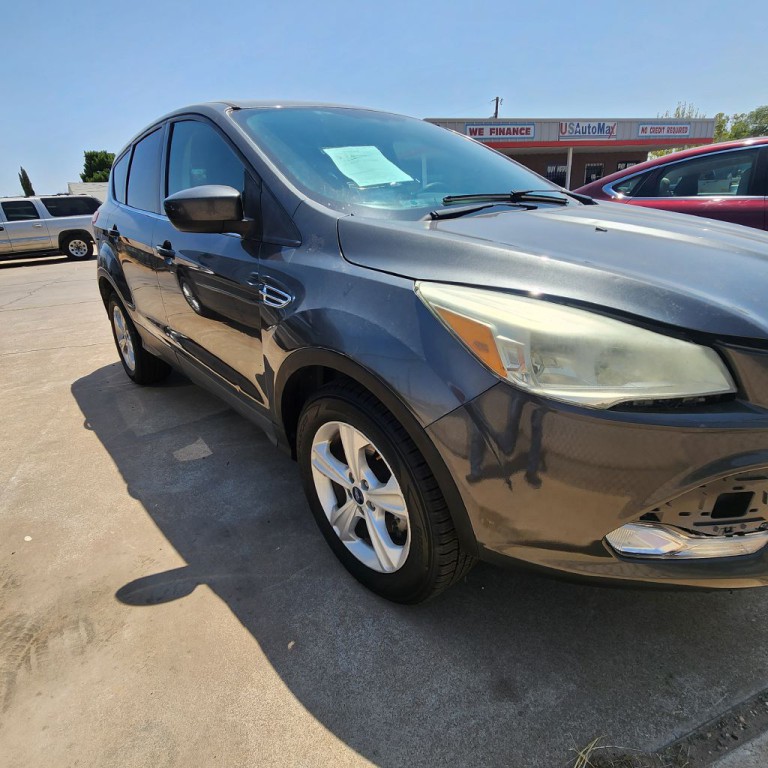 2015 Ford Escape Image 2