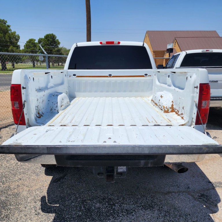 2013 Chevrolet Silverado 1500 Image 2