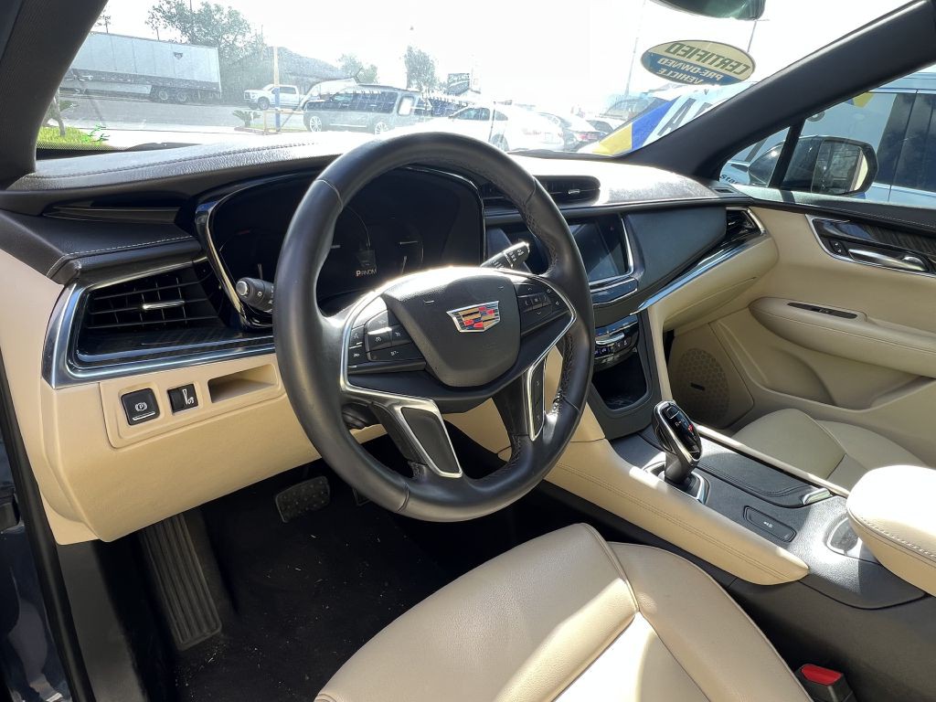 2018 Cadillac XT5 Image 5
