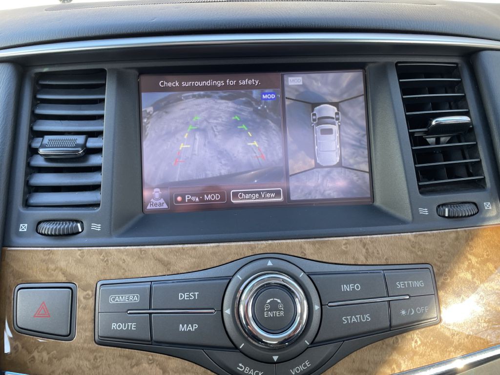 2014 INFINITI QX80 Image 15