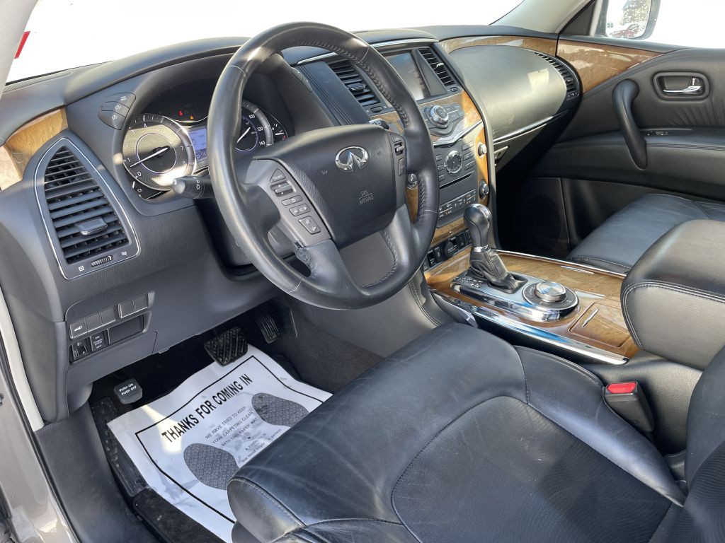 2014 INFINITI QX80 Image 19