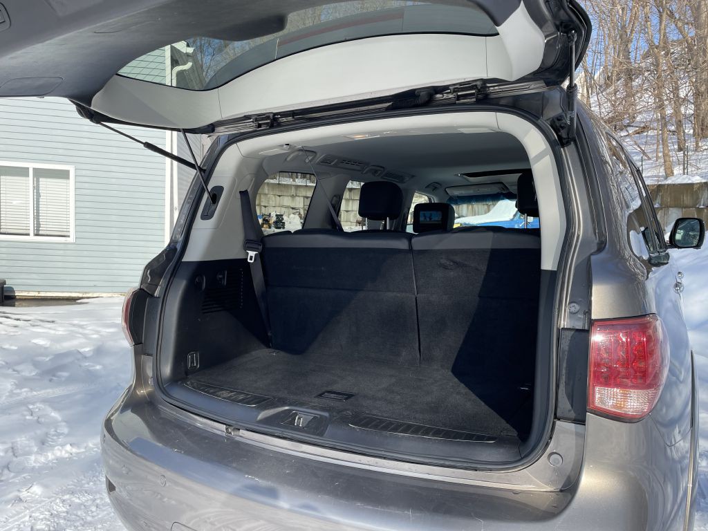 2014 INFINITI QX80 Image 33