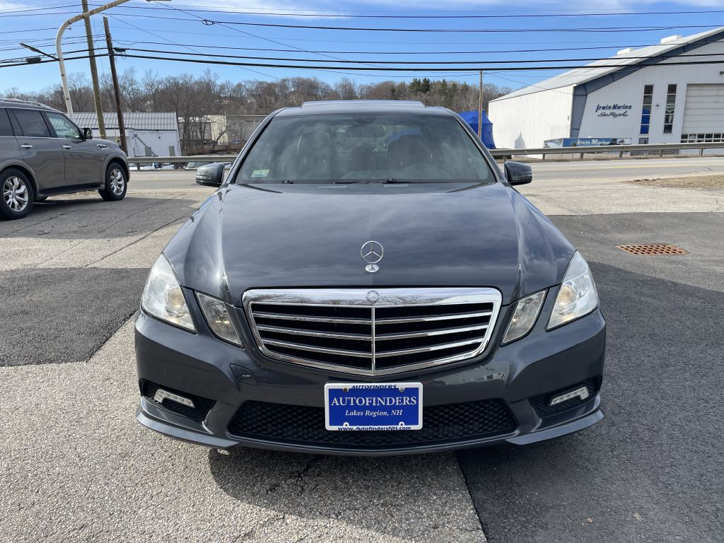 2011 Mercedes-Benz E-Class Image 2