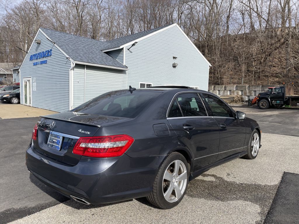 2011 Mercedes-Benz E-Class Image 7