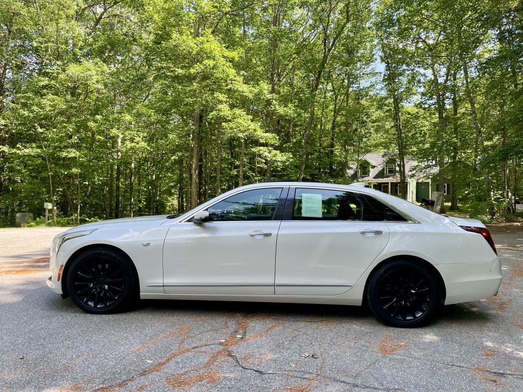 2017 Cadillac CT6 Image 4