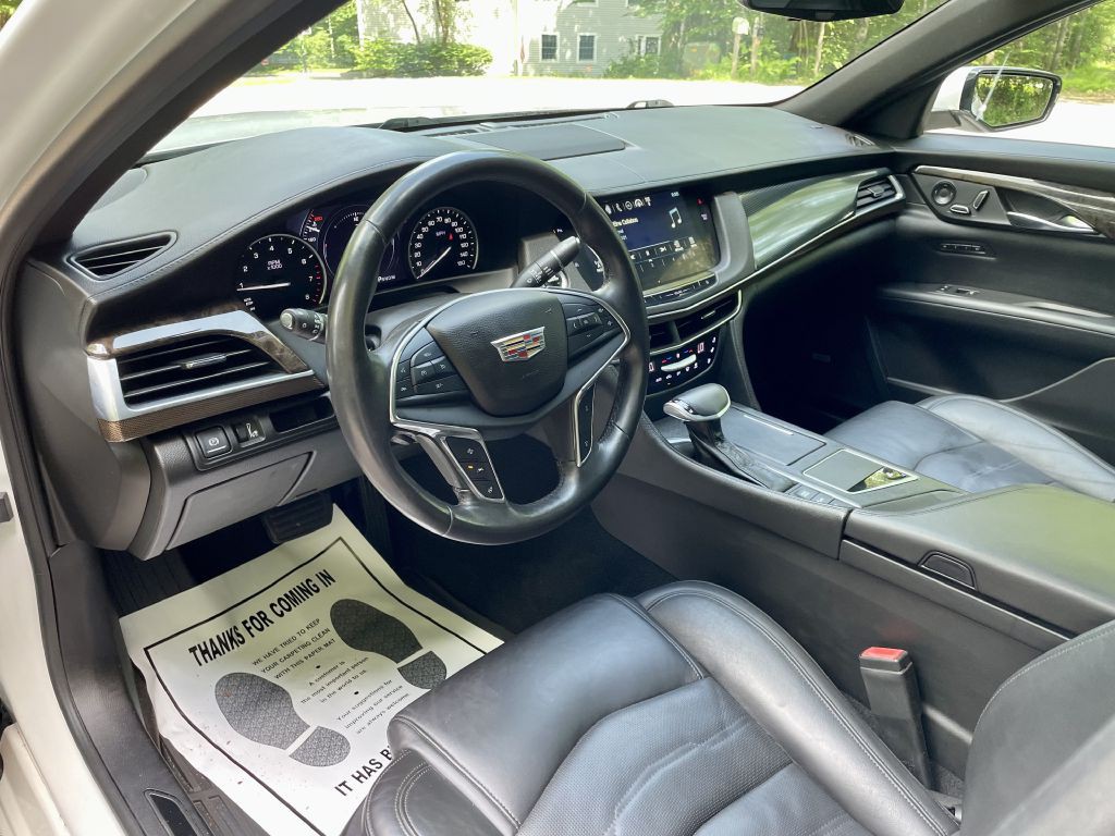 2017 Cadillac CT6 Image 21