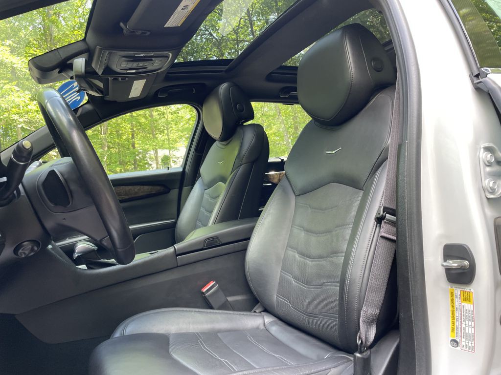 2017 Cadillac CT6 Image 24