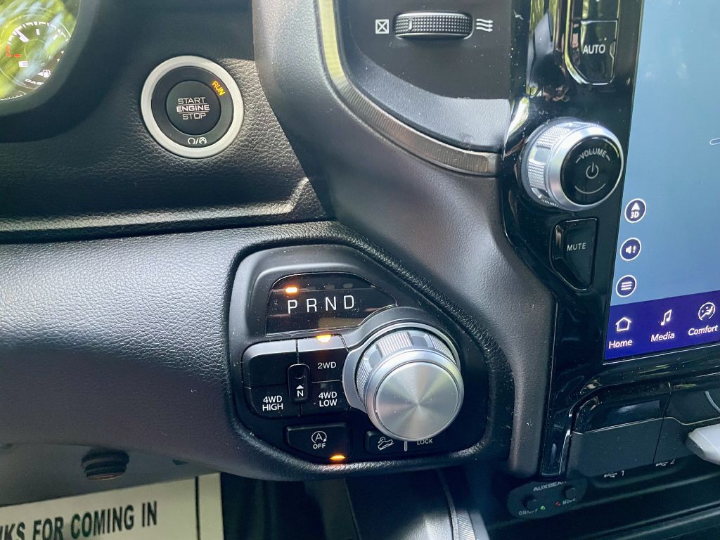 2022 RAM 1500 Image 21