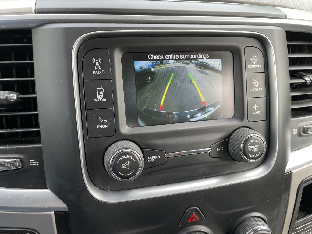 2017 RAM 1500 Image 16