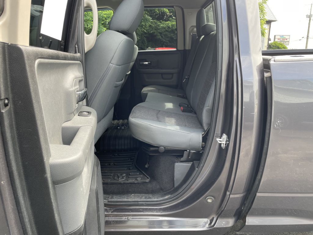 2017 RAM 1500 Image 24