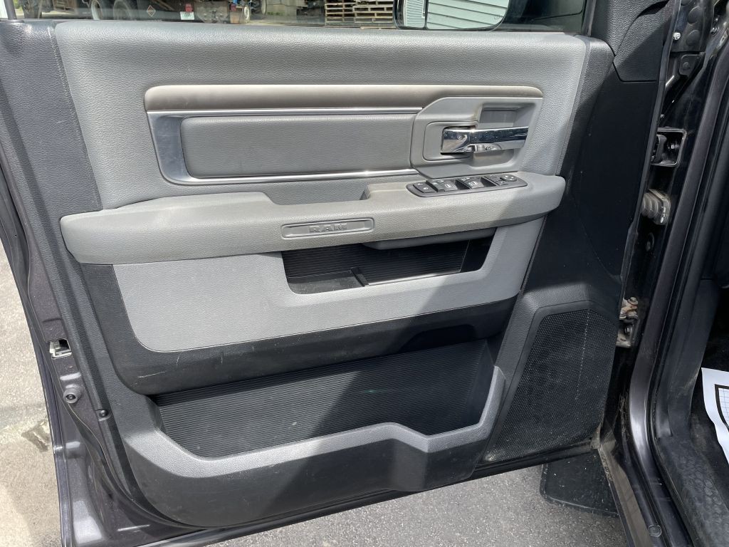 2017 RAM 1500 Image 26