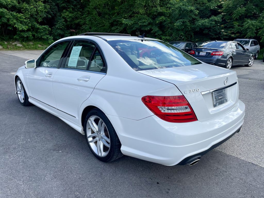2013 Mercedes-Benz C-Class Image 5