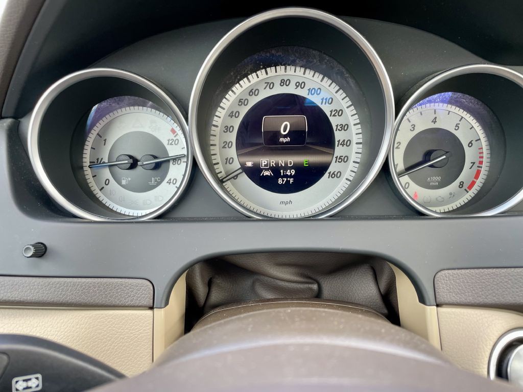 2013 Mercedes-Benz C-Class Image 12