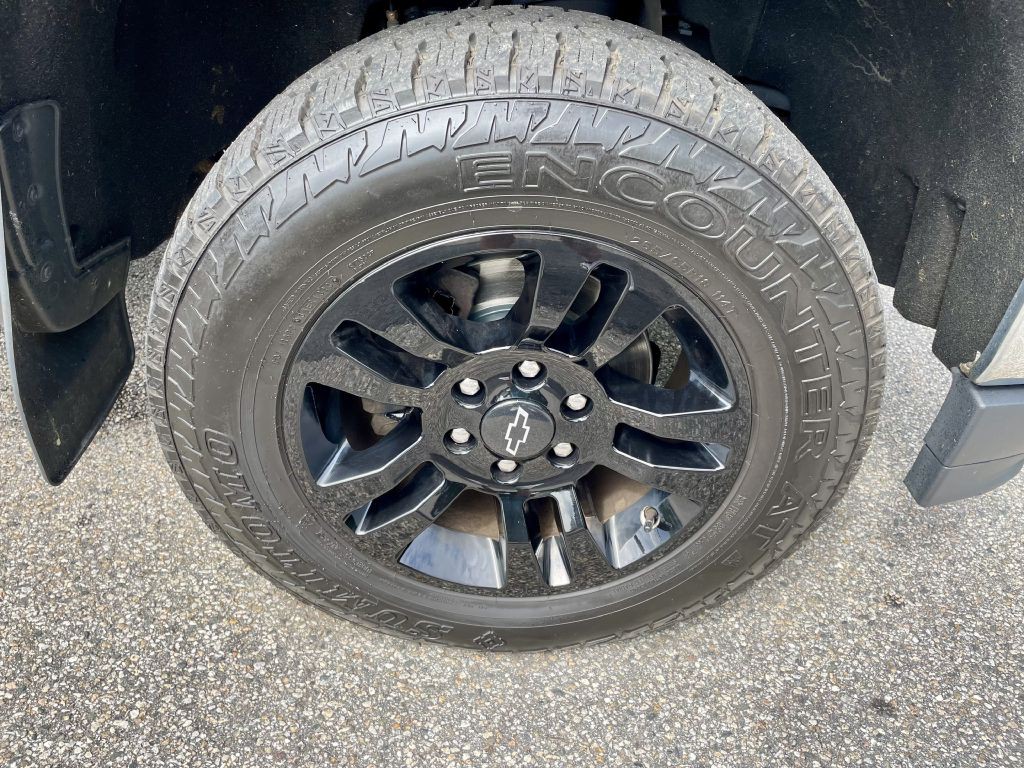 2018 Chevrolet Silverado 1500 Image 9