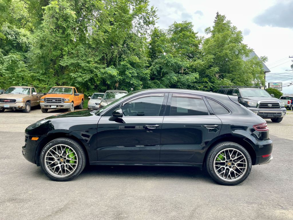 2015 Porsche Macan Image 4