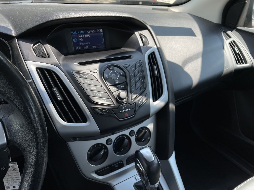 2013 Ford Focus Image 13