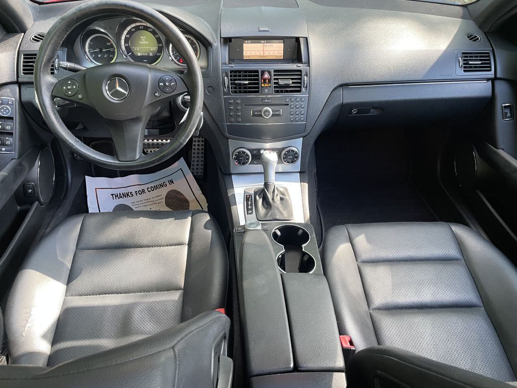 2009 Mercedes-Benz C-Class Image 10