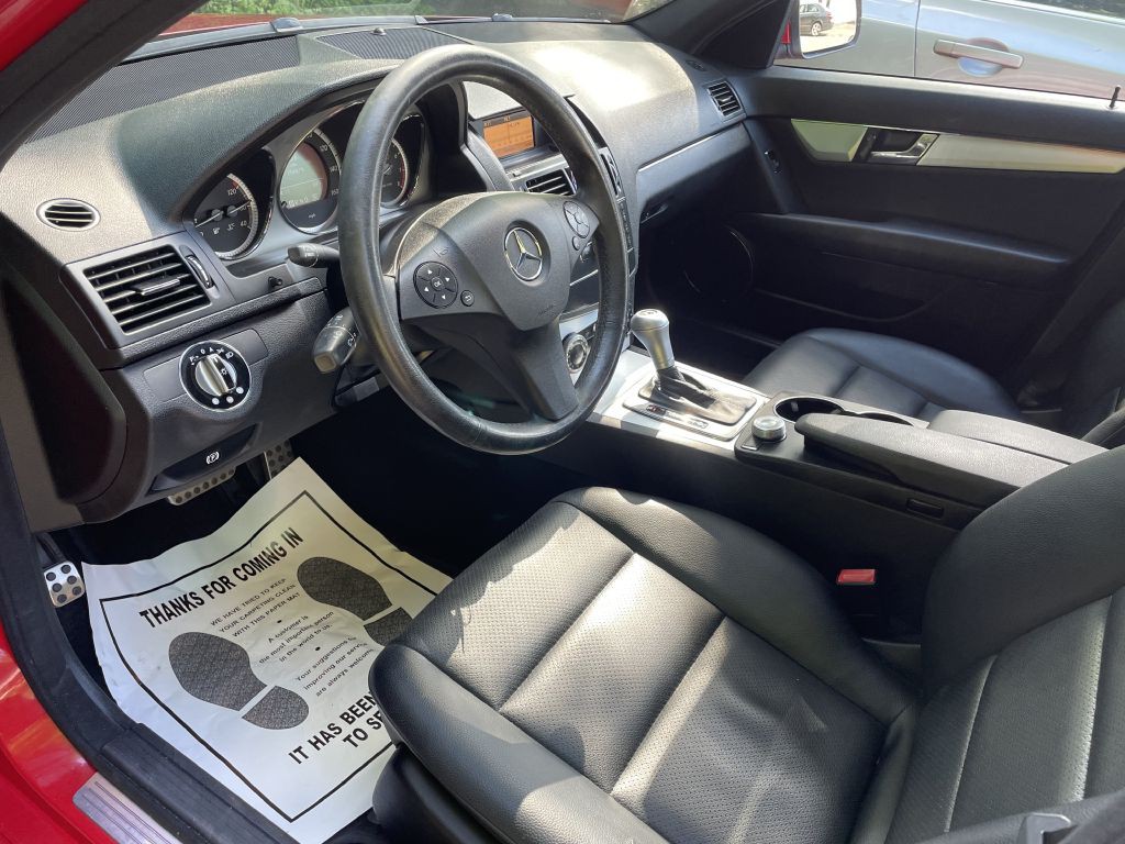2009 Mercedes-Benz C-Class Image 16