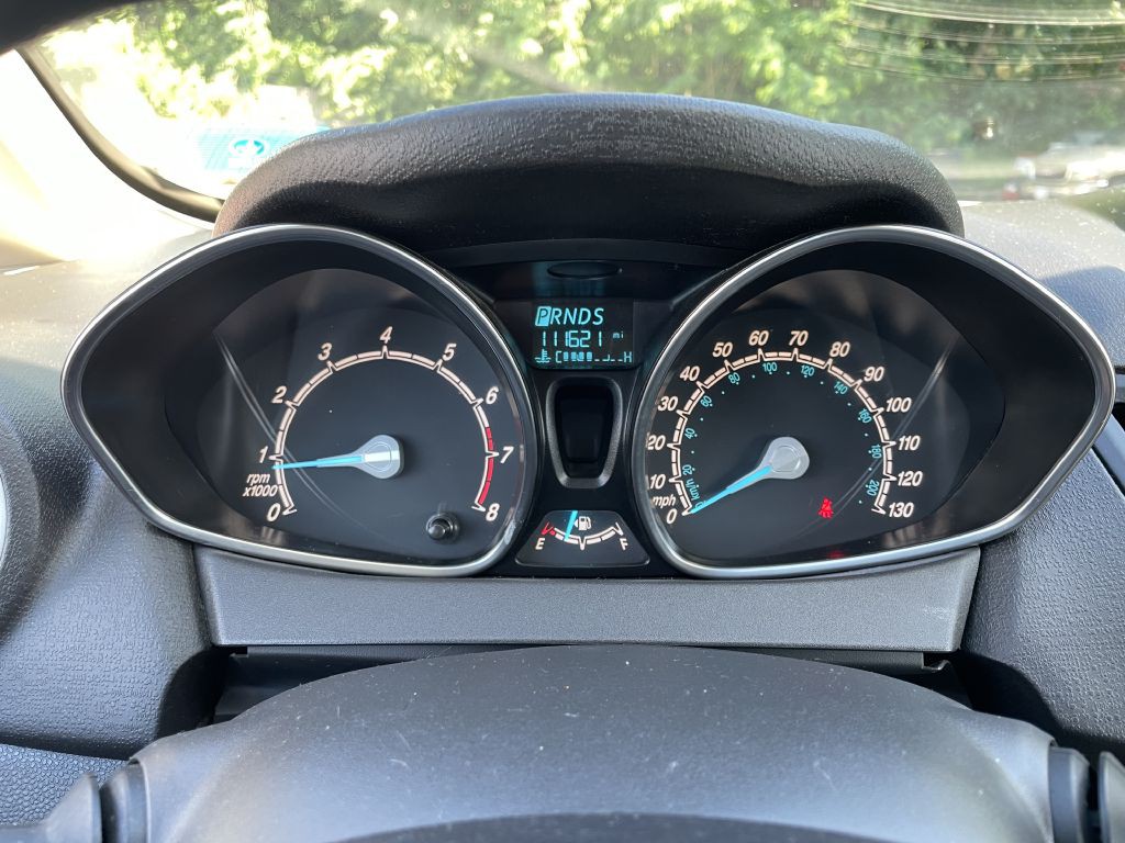 2018 Ford Fiesta Image 12