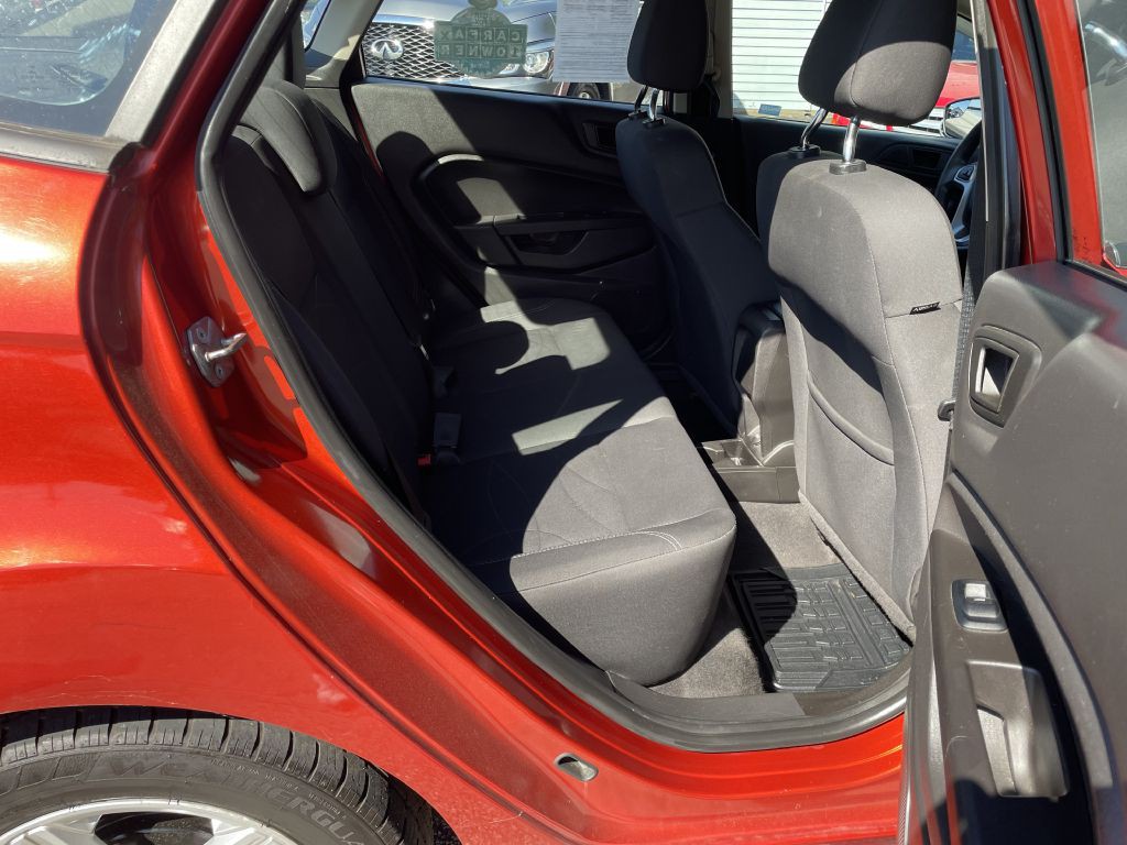 2018 Ford Fiesta Image 20