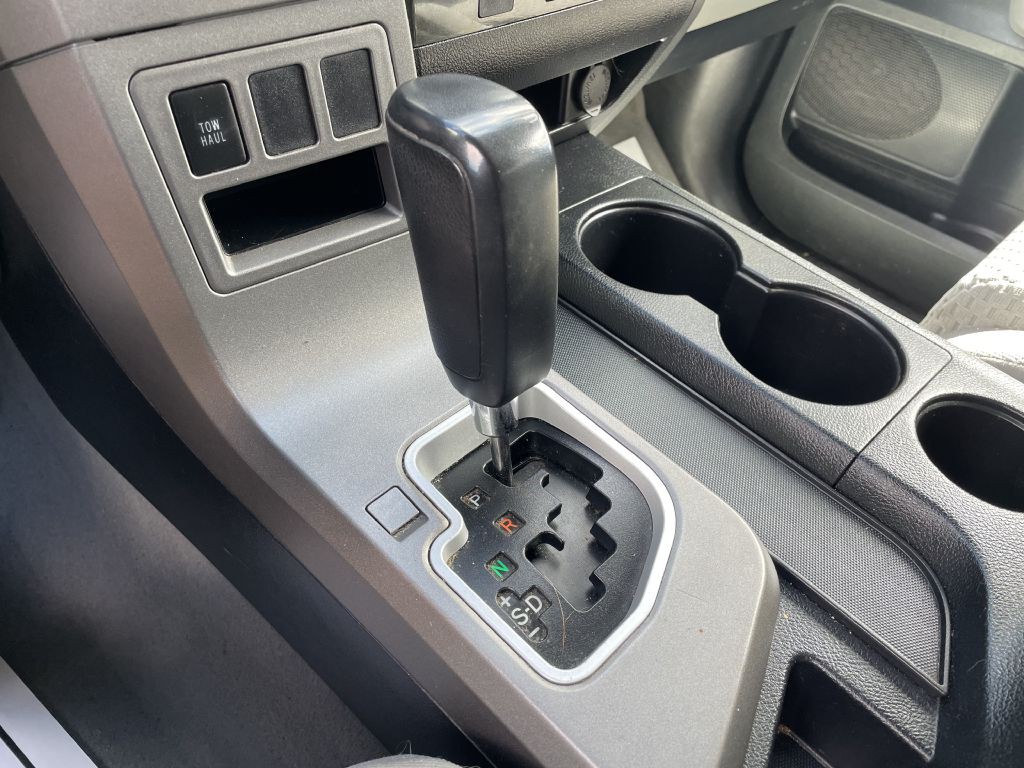2011 Toyota Tundra Image 16