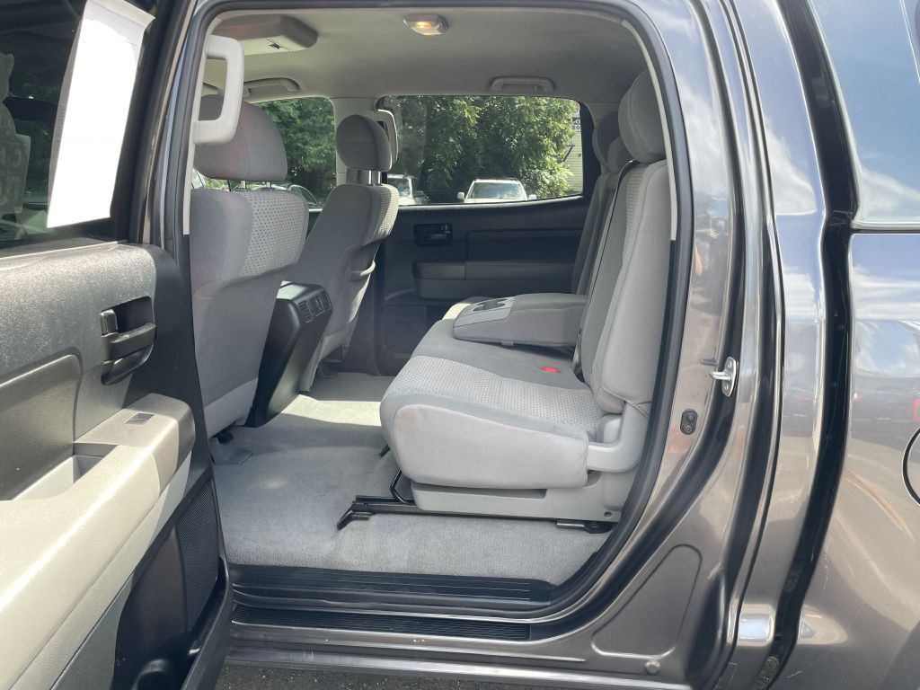 2011 Toyota Tundra Image 23