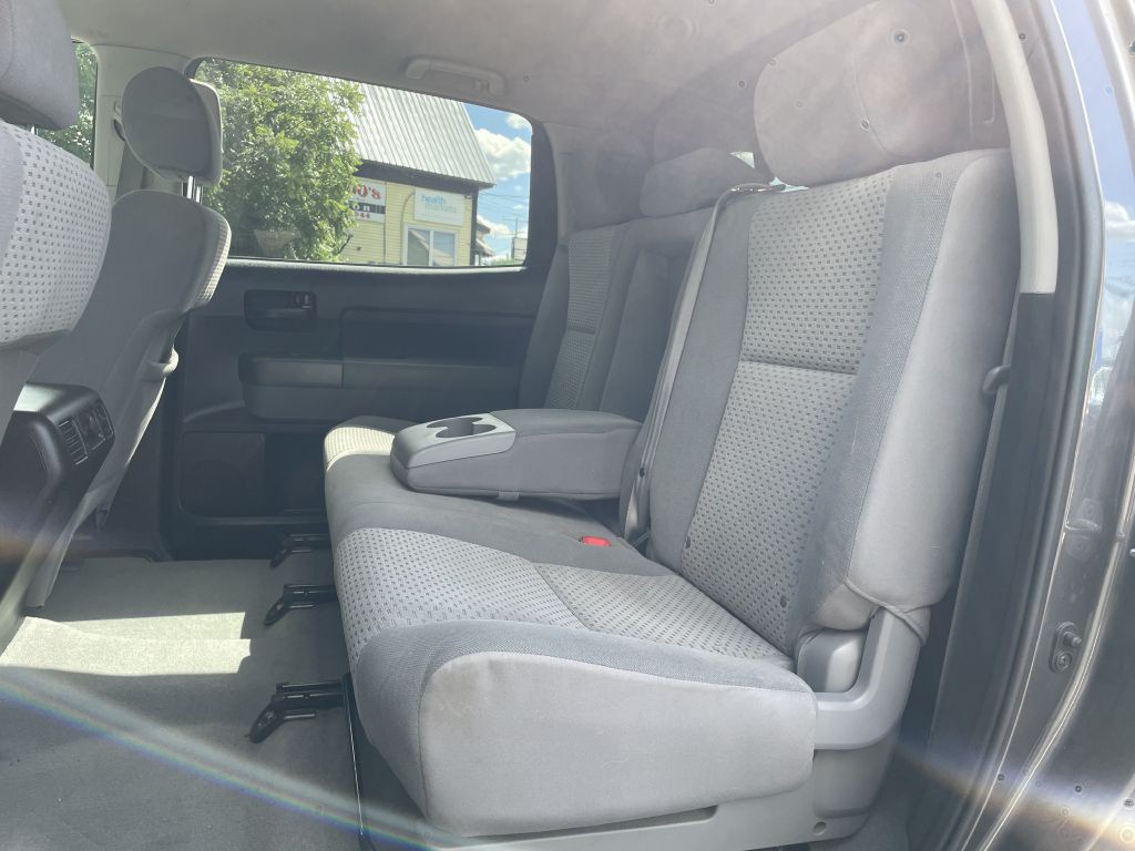 2011 Toyota Tundra Image 24
