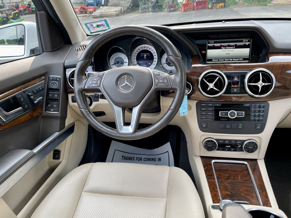 2015 Mercedes-Benz GLK-Class Image 11