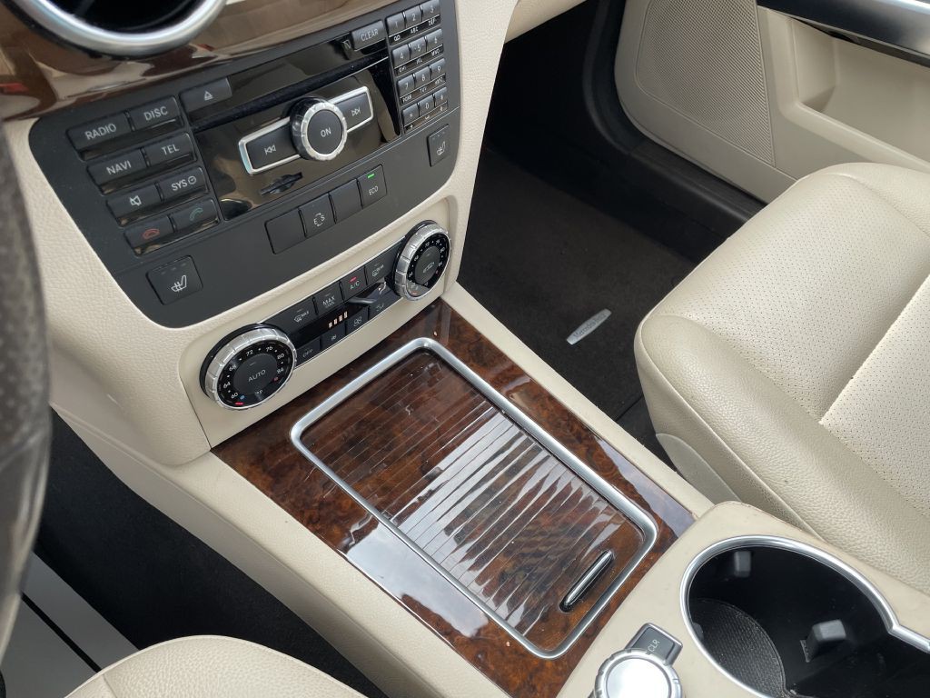 2015 Mercedes-Benz GLK-Class Image 18