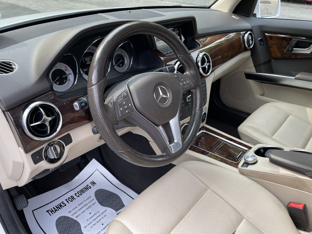 2015 Mercedes-Benz GLK-Class Image 21