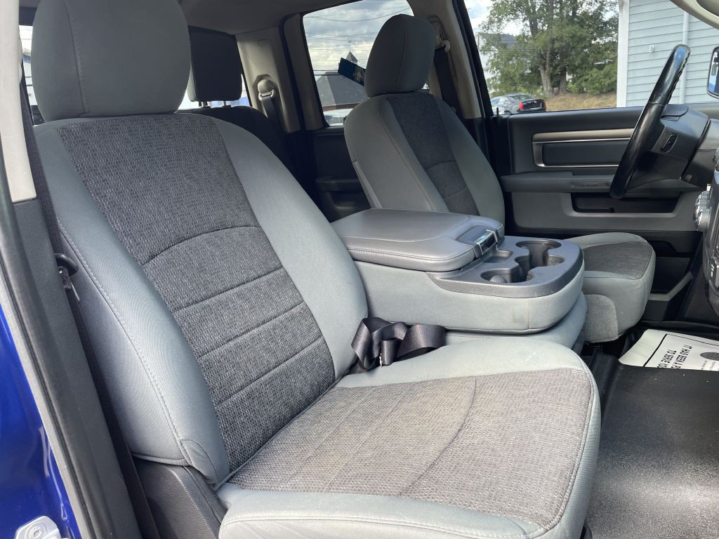 2014 RAM 1500 Image 24