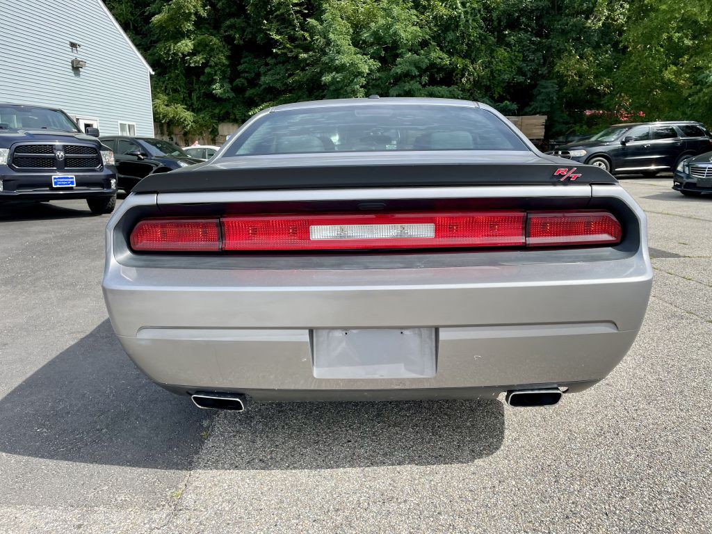 2013 Dodge Challenger Image 6