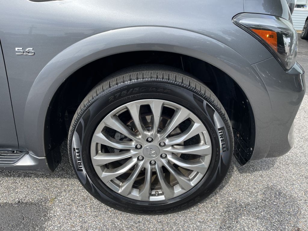 2016 INFINITI QX80 Image 9