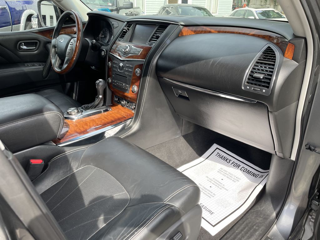 2016 INFINITI QX80 Image 22