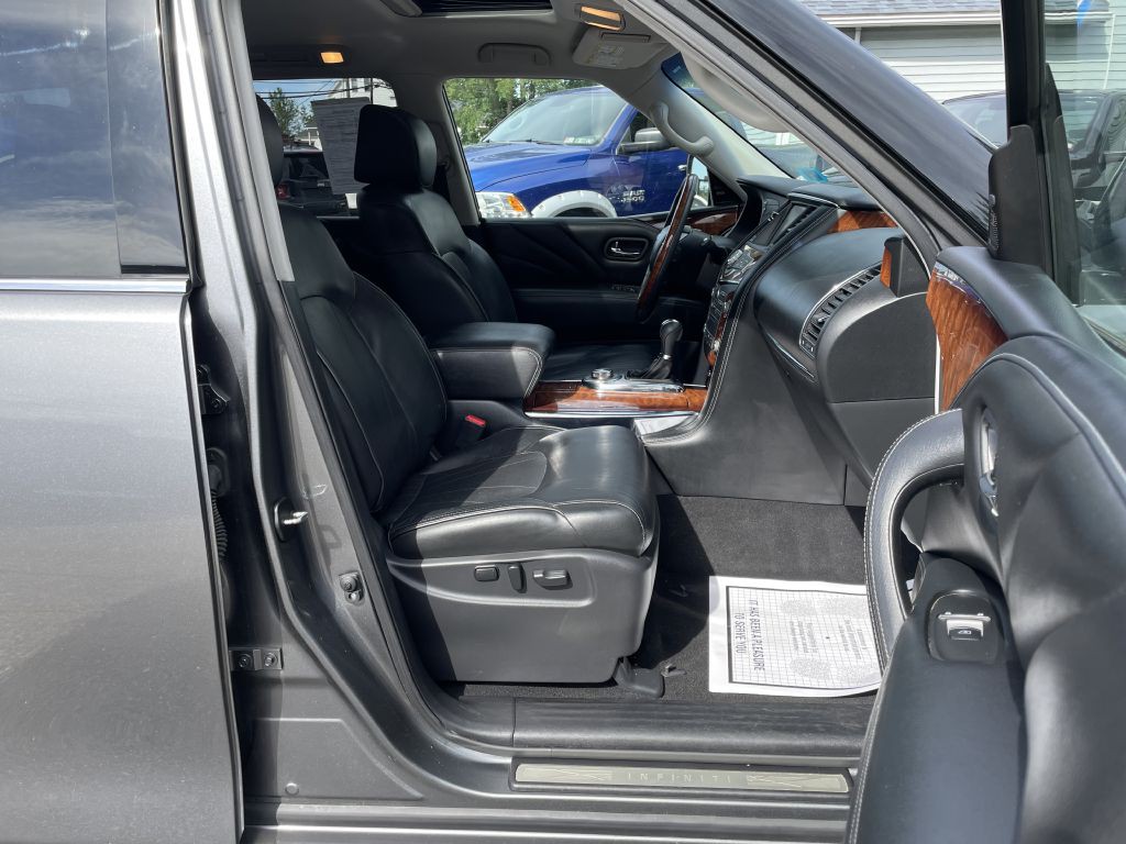 2016 INFINITI QX80 Image 23