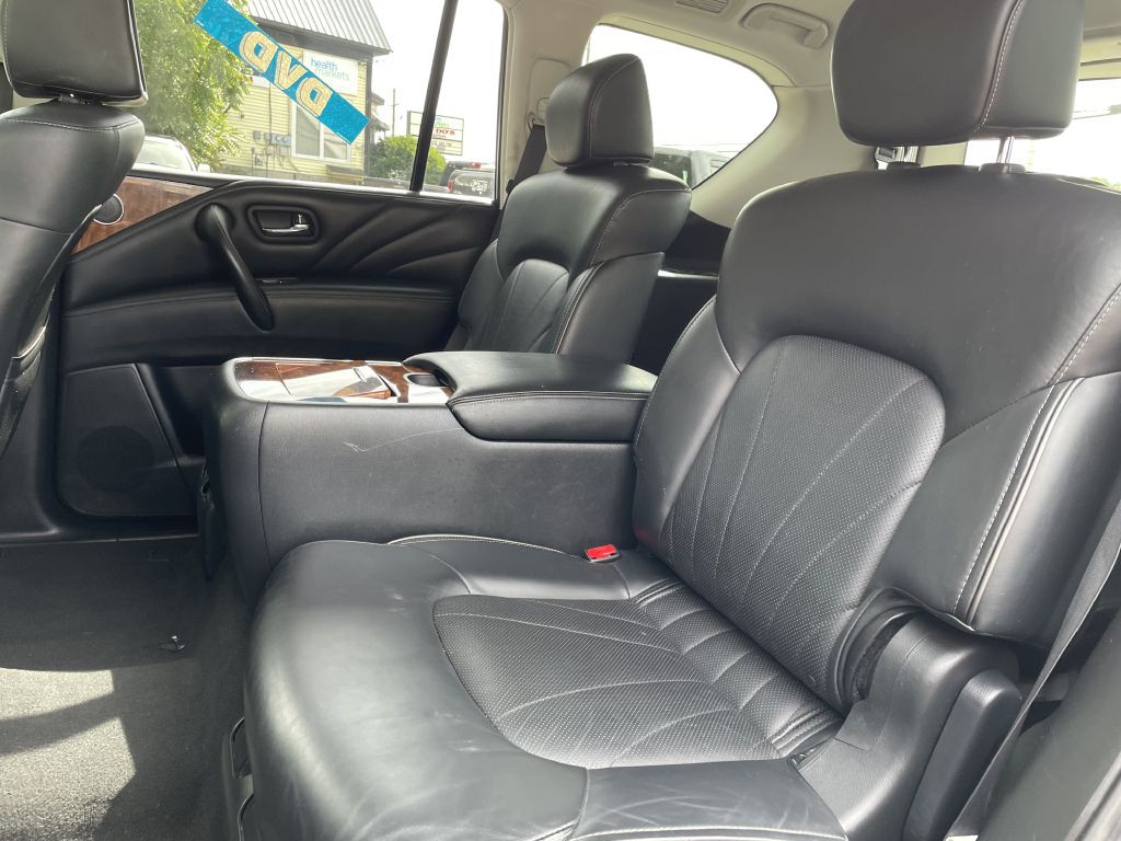 2016 INFINITI QX80 Image 27