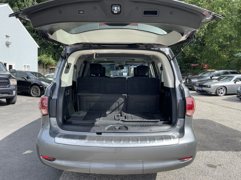 2016 INFINITI QX80 Image 30